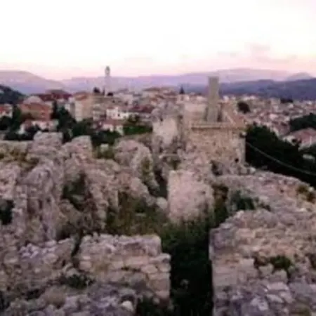 Lägenhet Un Rifugio Del Borgo Medievale/medieval Village *